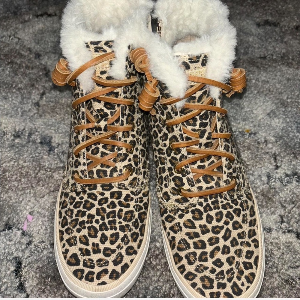 Sperry Leopard Print Fur-Lined Sneakers